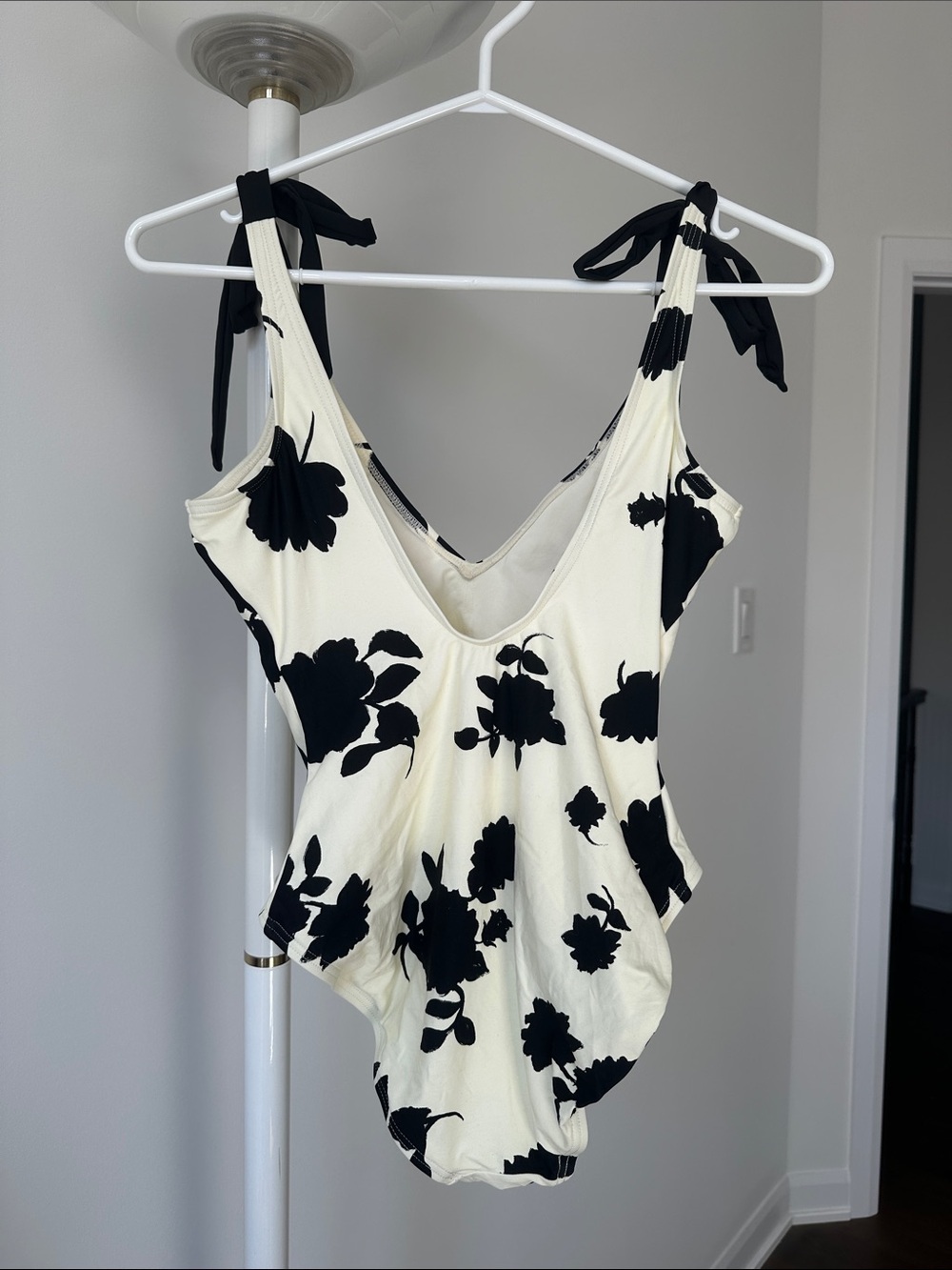 Kate Spade Black & Cream Floral Tie-Shoulder One-Piece Swimsuit - Picture 4 of 7